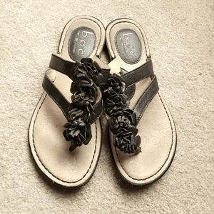 BoC sandals size 6